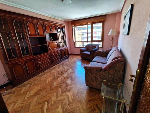 Piso en venta en Oviedo, Asturias