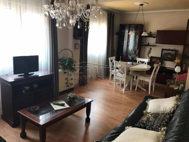 Piso en venta en Oviedo, Casco Antiguo