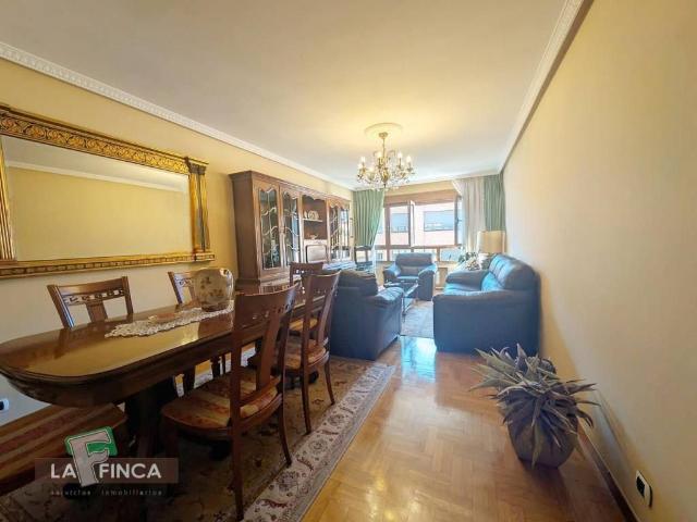 Piso en venta en Oviedo, Asturias