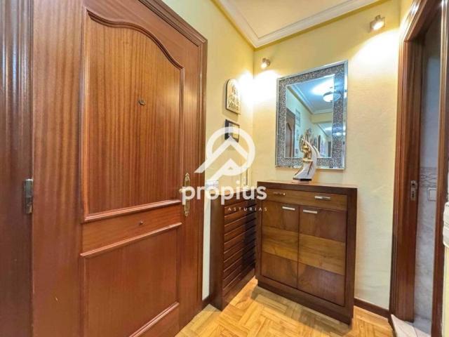 Piso en venta en Oviedo, Asturias