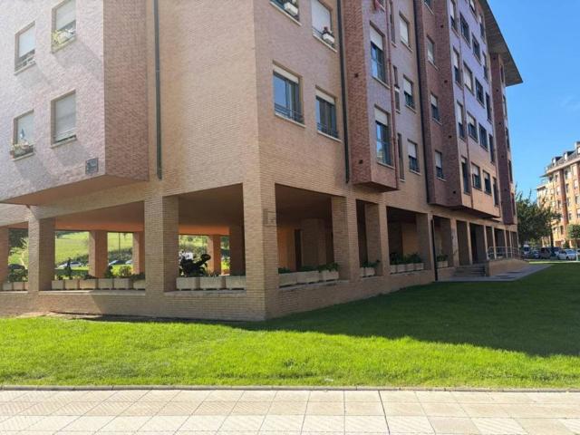 Piso en venta en Oviedo, Asturias / Asturies