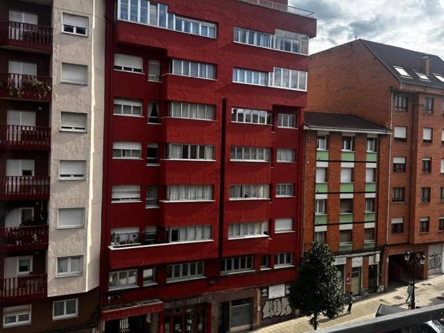 Piso en venta en Oviedo, Asturias