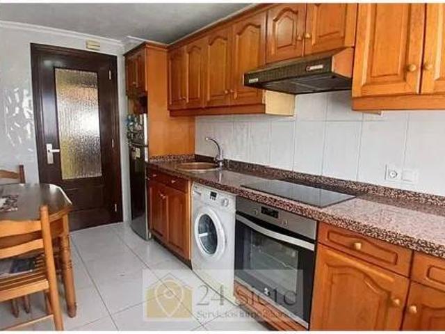 Piso en venta en Los Catalanes, Oviedo