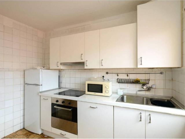 Piso en venta en Fozaneldi, Oviedo
