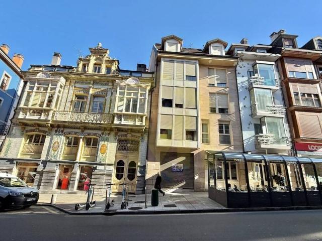 Piso en venta en Oviedo, Asturias