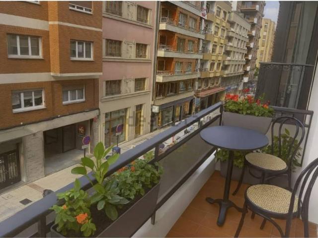 Piso en venta en Oviedo, Asturias