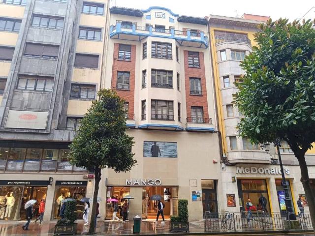 Piso en venta en Oviedo, Casco Antiguo