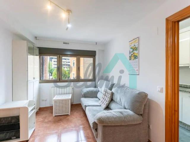 Piso en venta en Los Solises, Oviedo