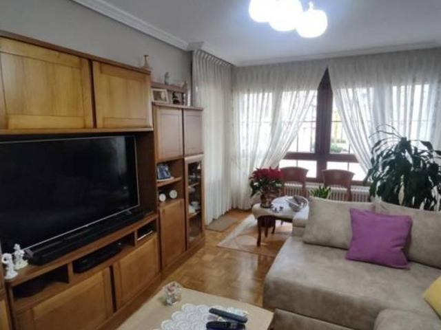 Piso en venta en Oviedo, Asturias