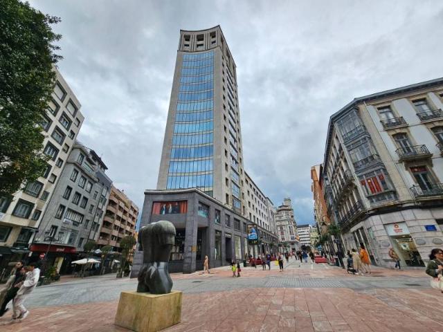 Piso en venta en Oviedo, Centro