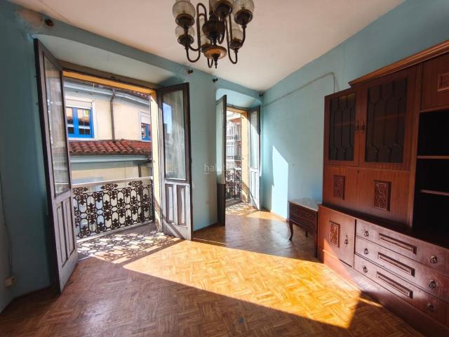 Piso en venta en Centro, Oviedo