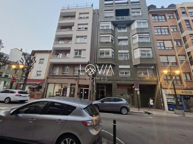 Piso en venta en Centro, Oviedo