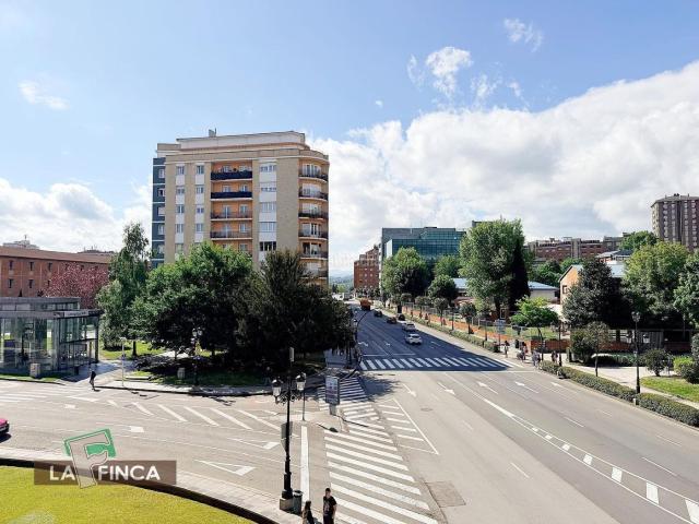 Piso en venta en Centro, Oviedo
