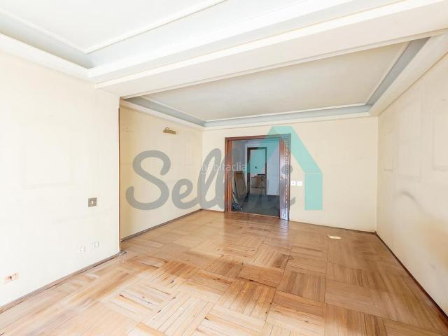 Piso en venta en Centro, Oviedo