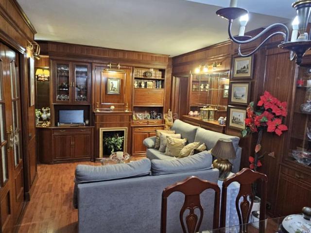 Piso en venta en Oviedo, Casco Antiguo