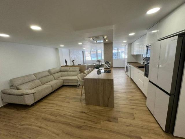 Piso en venta en l'Horta Sud, Valencia