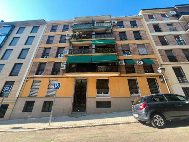 Piso en venta en Madrid, Cortes