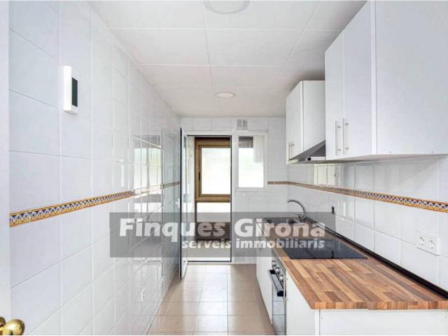 Piso en venta en Barri Vell, Gironès