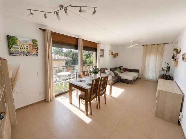 Piso en venta en Barri Vell, Gironès