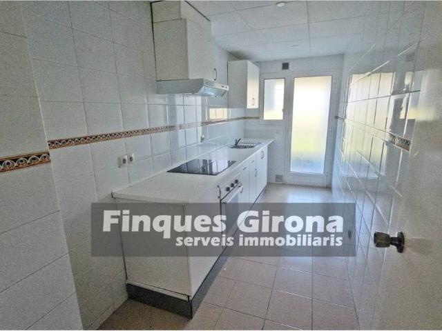 Piso en venta en Barri Vell, Gironès