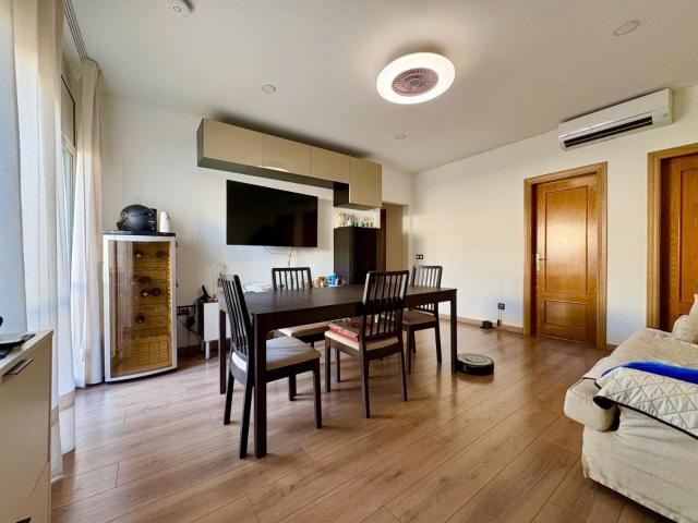 Piso en venta en Palau-solità I Plegamans