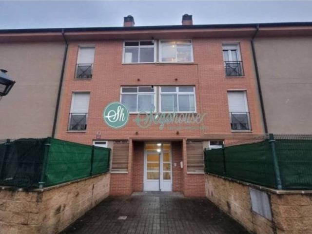 Piso en venta en Palazuelos De Eresma, Castilla y León