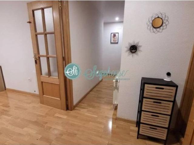 Piso en venta en Palazuelos De Eresma, Castilla y León
