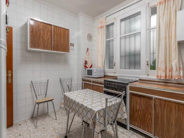 Piso en venta en Madrid, Cortes