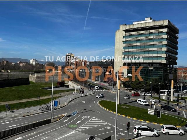 Piso en venta en Casco Antiguo, Iruñerria