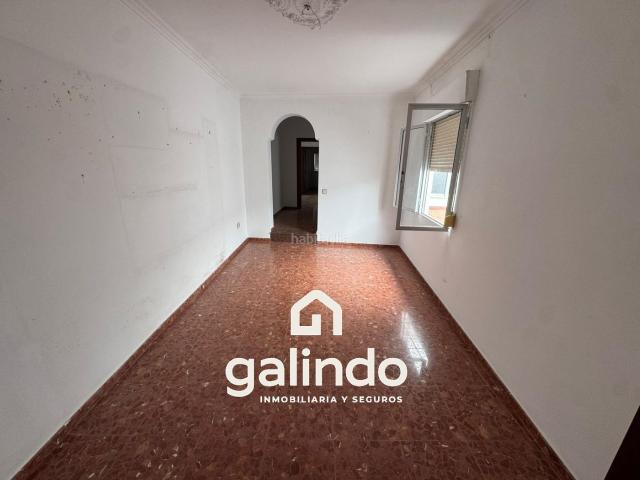 Piso en venta en Paradas, Andalucía