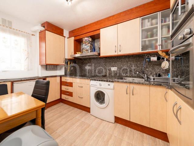 Piso en venta en Figueres, Girona