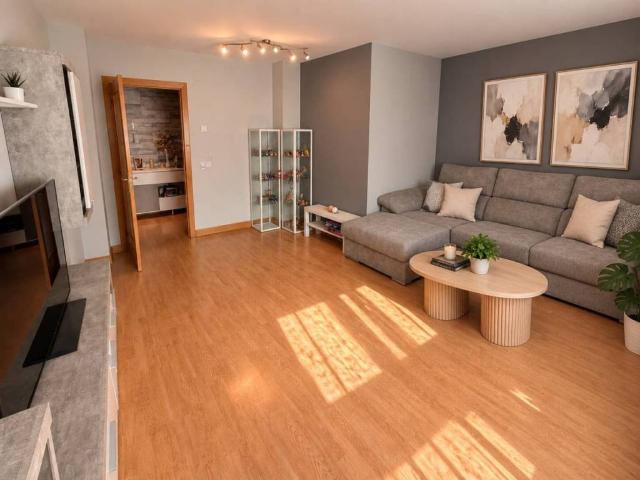 Piso en venta en Parla, Madrid