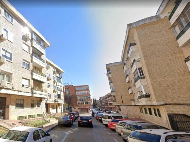 Piso en venta en Parla, La Laguna
