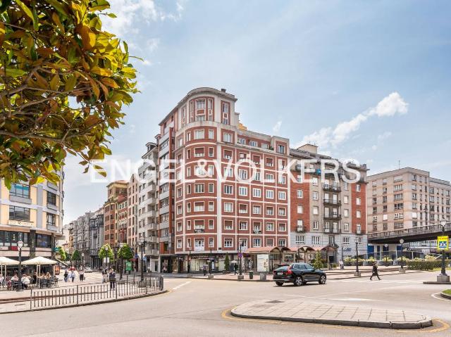 Piso en venta en Centro, Oviedo