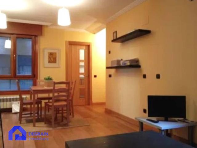 Piso en venta en Centro, Oviedo