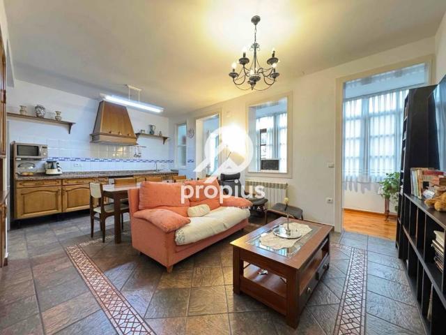 Piso en venta en Parres