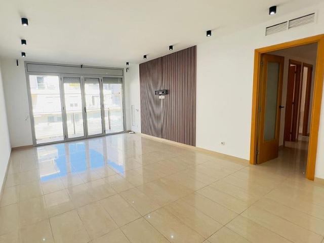 Piso en venta en la Mora, Badalona