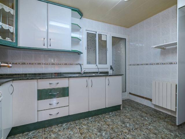 Piso en venta en Àngela Roca, Gavà
