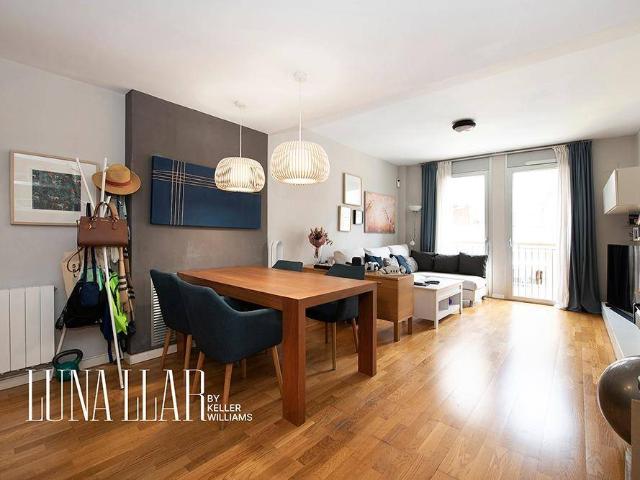Piso en venta en Gavà, Àngela Roca