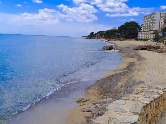 Piso en venta en Mont-roig Del Camp