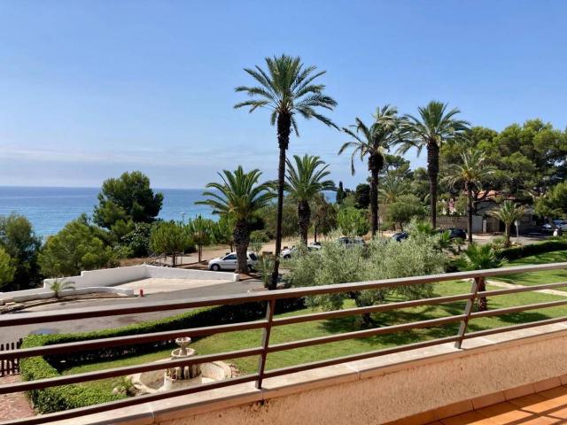 Piso en venta en Mont-roig Del Camp