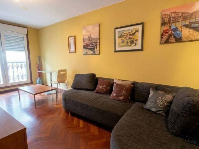 Piso en venta en As Viñas, Arteixo