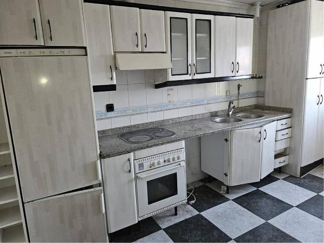 Piso en venta en Pedrajas De San Esteban, Castilla y León