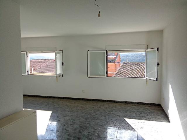 Piso en venta en Sexmo de El Espinar, Peguerinos