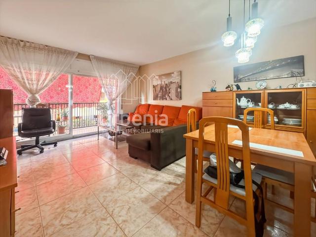 Piso en venta en Eixample, Maresme