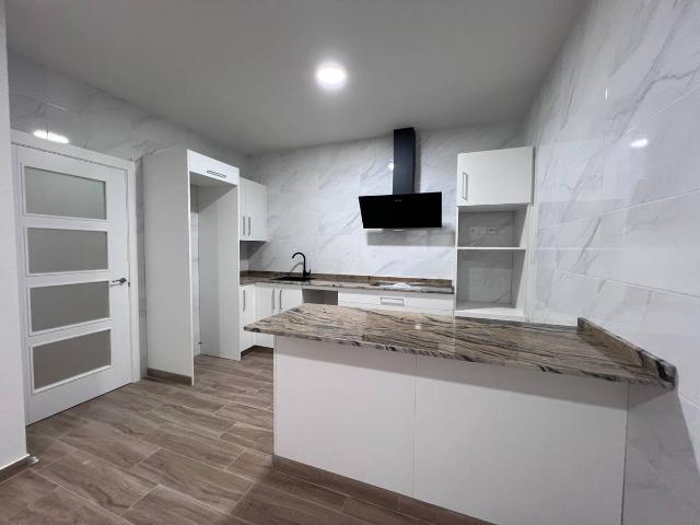 Piso en venta en el Vinalopó Mitjà / El Vinalopó Medio, Valencia