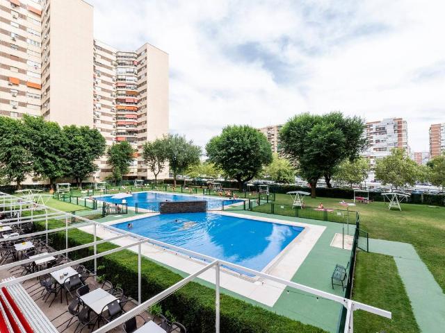 Piso en venta en Madrid, Cortes