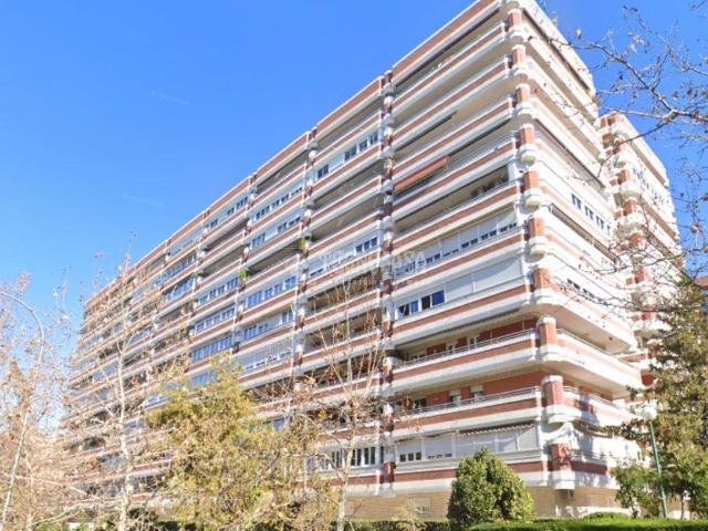 Piso en venta en Madrid, Cortes