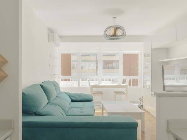 Piso en venta en Madrid, Cortes