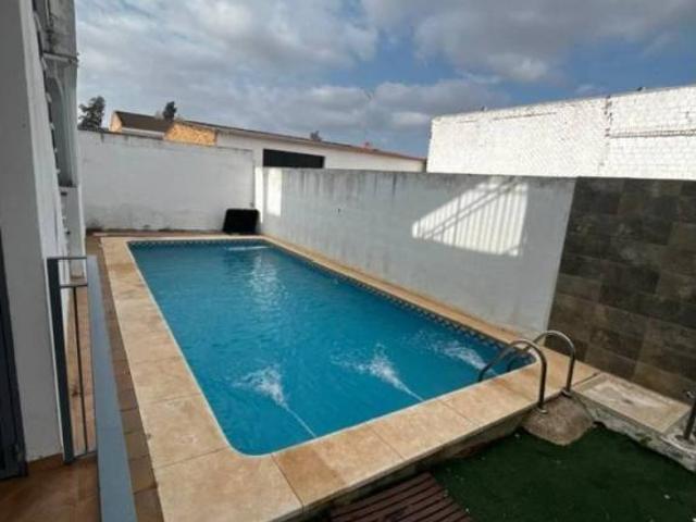 Piso en venta en Pilas
